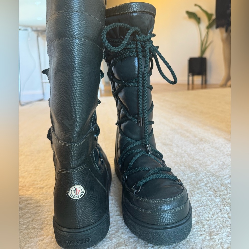Moncler Sz 36 Dark Green Insulated Winter Boots